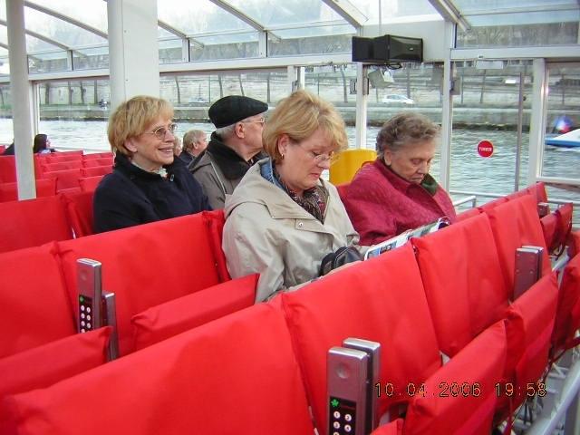 Paris April 06 295.JPG